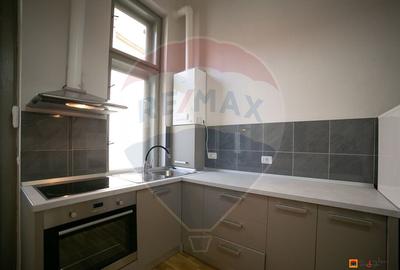 Apartament o camera de inchiriat zona ULTRACENTRAL - 1