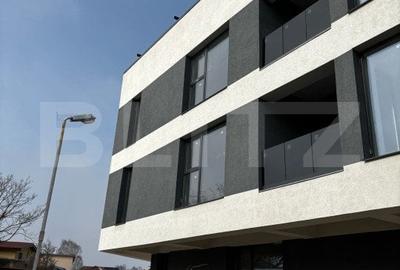Apartament 2 camere, loc de parcare + boxa incluse in pret, bloc nou 2024.