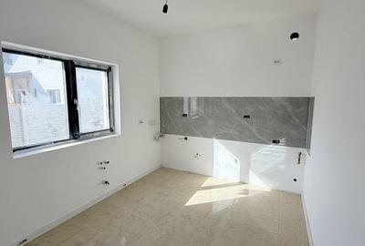 Casă cu 3 camere în Central - 2