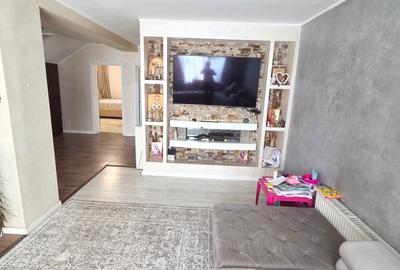 Voluntari, Andronache, vila P+1+M renovata, curte amenajata Voluntari, Andronache, vila P+1+M renovata, curte amenajata - 3