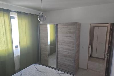 Apartament 2 camere, 45 mp, balcon, zona Platinia, etaj intermediar - 4