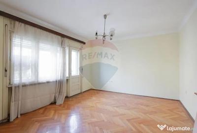Casă cu 3 camere cu Teren 562 Mp în Central - 7