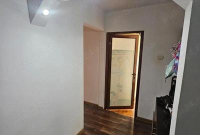 Apartament cu 3 camere de vanzare in Curtea de Arge?. - 2