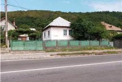 Casă în Bujoreni - 1