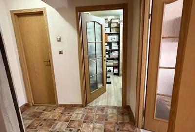 De vanzare apartament cu 3 camere si 2 bai, zona Farmaciei 32, mobilat ?i utilat - 3