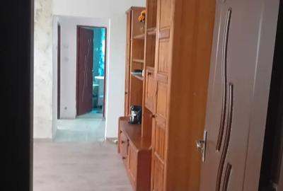 Inchiriez apartament zona Vi?oi - 3