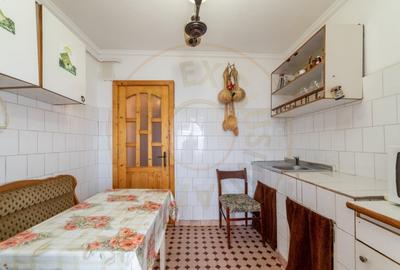 Apartament 3 camere - Topoloveni, Central - 5