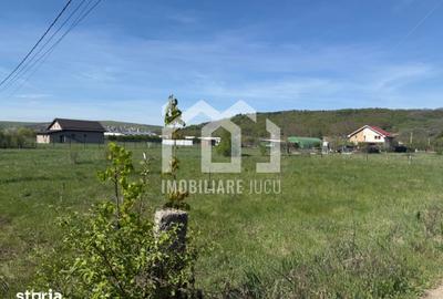 Teren de 925 mp, în Jucu