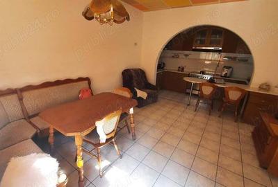 Str. Grivitei - proprietate compusa din casa + 500 mp teren - 8