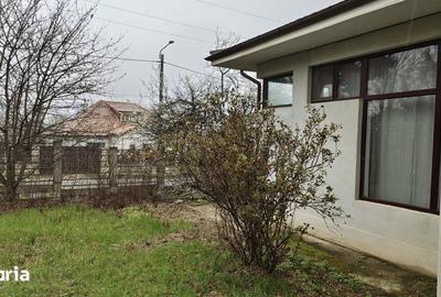 Casă cu Teren 1856 Mp în Central - 6