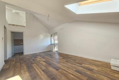 Apartament cu 3 camere, regim vila, Tractorul - 2