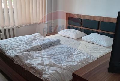 Apartament cu 3 camere decomandat în Pârneava - 18