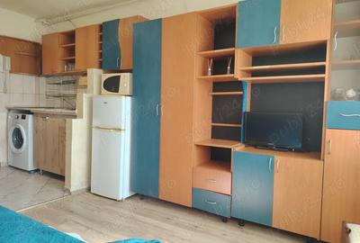 Inchiriez garsoniera cu 1500 lei pentru 5 nop?i pt Electric Castel ?i Untold
