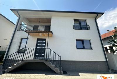 Casă cu 3 camere în Cetate - 20
