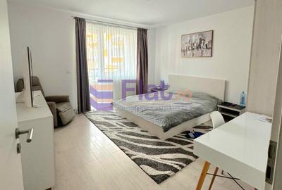 Garsonieră decomandată în Tractorul