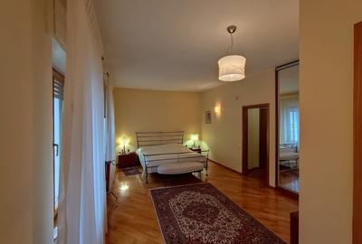 Casă cu 8 camere cu Canalizare în Dorobanți - 12