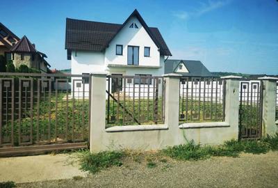 Casă cu 3 camere în Podei - 1