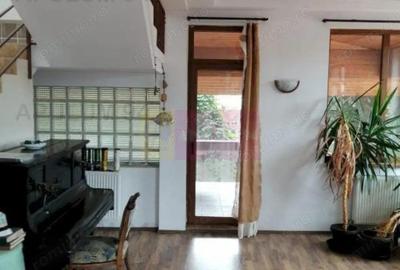 Casă cu 6 camere cu Teren 400 Mp în Ghencea - 3