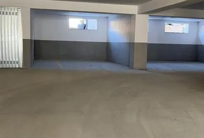 Apartament cu 3 camere decomandat în Parc Zăvoi - 6