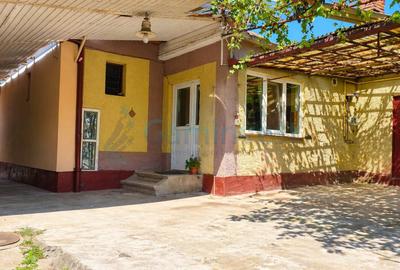 Casă individuală cu 3 camere cu Canalizare în Calea Clujului - 1