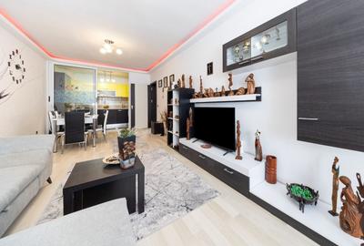 Apartament cu 3 camere decomandat, mobilat în Tractorul - 4