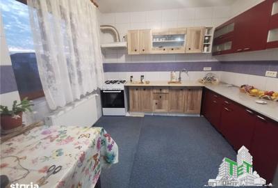 Casă cu 5 camere cu Teren 527 Mp în Joița - 13