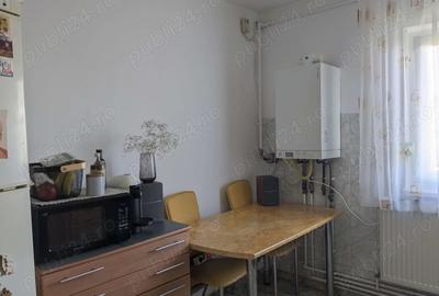 Inchiriez apartament 3 camere - 3