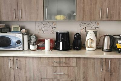 Casă cu 3 camere decomandat în Central - 2