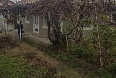 Casă cu 4 camere cu Teren 580 Mp în Ivești - 6