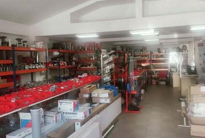 Spațiu comercial, de 200 mp, în Central - 5