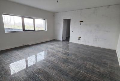 Casă cu 4 camere decomandat cu Teren 1700 Mp în Școlilor - 6