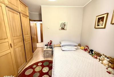 Apartament cu 4 camere decomandat în Central - 4