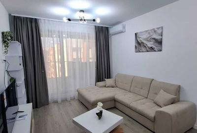 Apartament cu 2 camere decomandat în Theodor Pallady