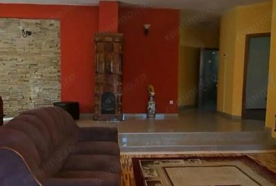 Casă în Central - 2