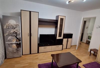 Apartament cu 2 camere decomandat, mobilat în Drumul Taberei