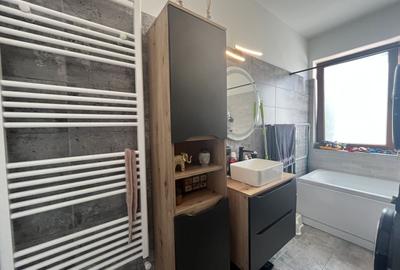 Apartament cu 2 camere decomandat, mobilat în Torontalului - 15