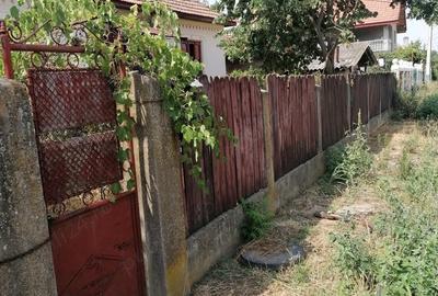 Casă cu 5 camere cu Teren 1500 Mp în Vrata - 1