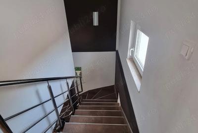 Casă cu 4 camere cu Teren 700 Mp în Central - 5