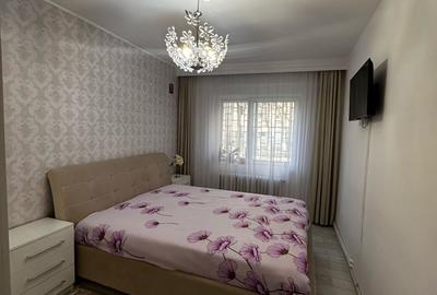 Apartament cu 2 camere decomandat, zona Mircea cel Batran - 3