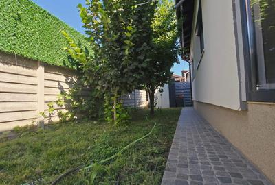 Casa mobilata si utilata - 3 camere- panouri solare+baterii stocare-sistem paza - 3