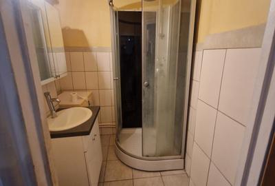 Apartament cu 3 camere decomandat în Obor - 10