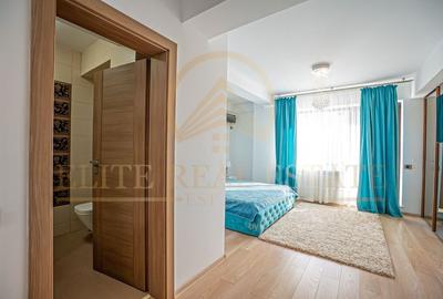 Stațiunea Mamaia Nord / Langa mare - Vânzare casa deosebita P+1E - 34