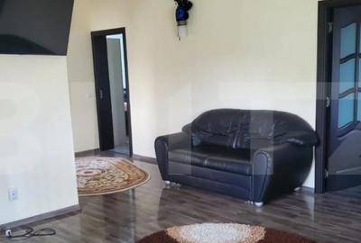 Casă cu 4 camere cu Teren 1900 Mp în Central - 2