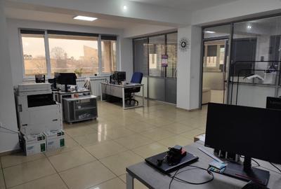 Apartament cu 3 camere decomandat, mobilat în Central - 10