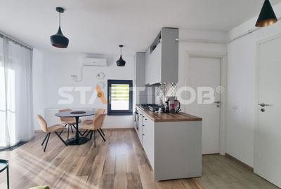 Studio mobilat Coresi cu parcare si terasa 30 mp - 30