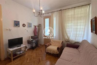 Casă cu 3 camere cu Canalizare în Copou - 2