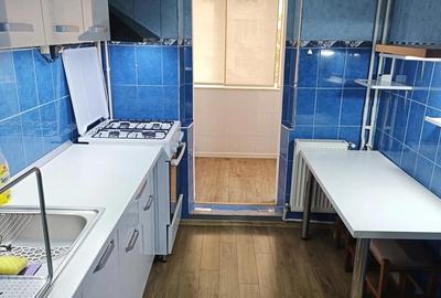 Apartament cu 3 camere decomandat în Micro 16 - 2