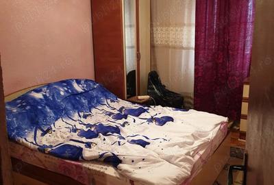 Apartament cu 3 camere, Rm Valcea, str. Dr. Hacman - 1