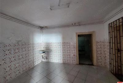 Casă cu 3 camere cu Teren 167 Mp în Central - 7