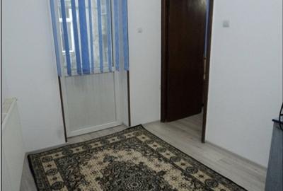 Apartament cu 2 camere semidecomandat în Sala Palatului - 2